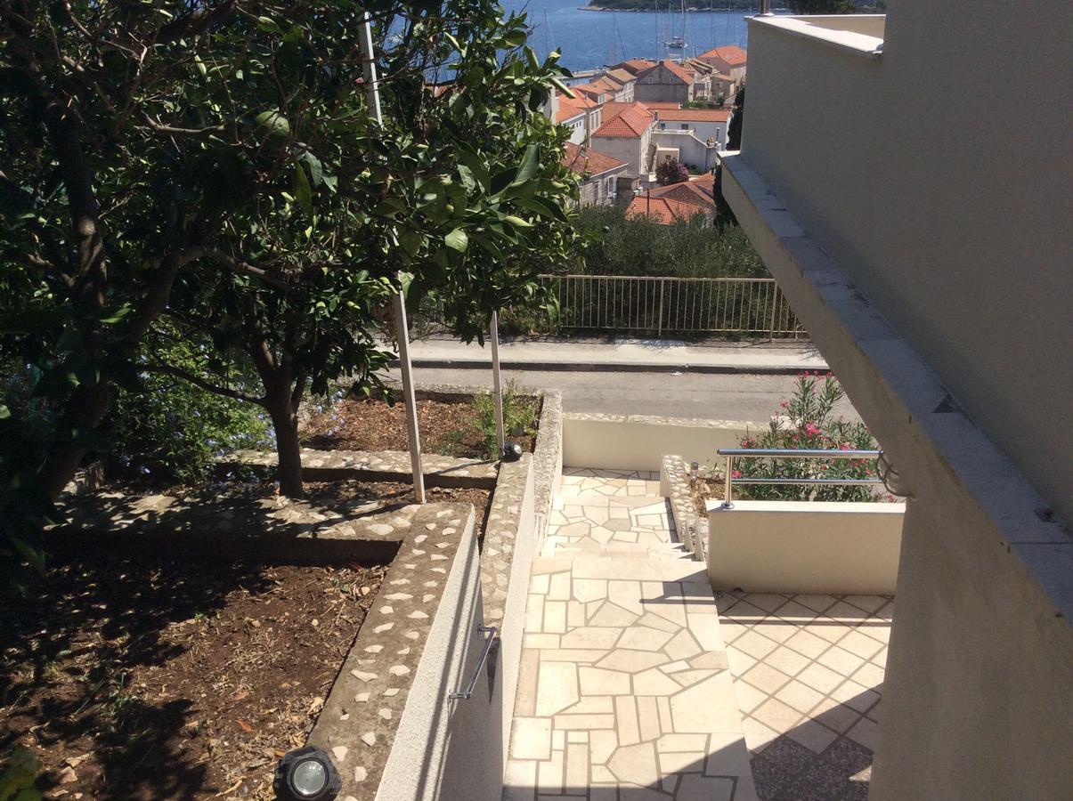 Lux Apartments Korcula Town Bagian luar foto