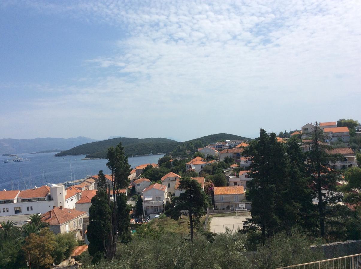 Lux Apartments Korcula Town Bagian luar foto